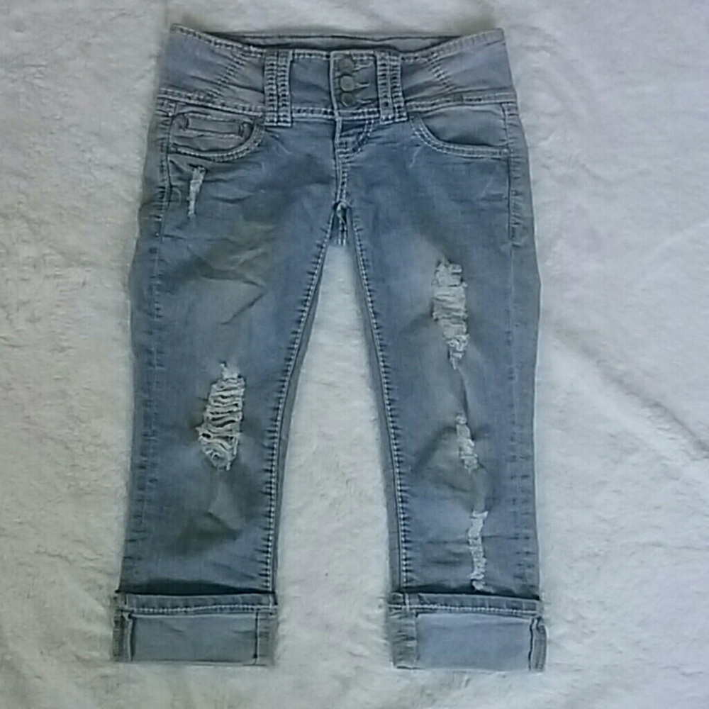 Almost famous Capri size 0